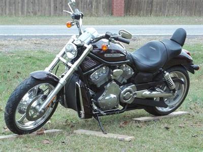 Photo of a 2005 Harley-Davidson&reg; VRSCB V-Rod&reg;